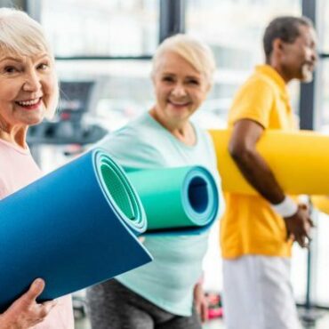 Anziani i benefici del praticare attivita fisica sulla mente e sul corpo 680x382 1