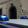 Si presenta in Questura per chiedere asilo, ma finisce in carcere