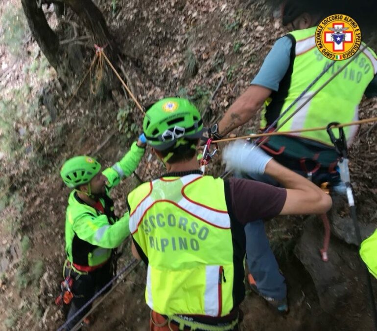 Escursionista infortunata sul sentiero per il Rifugio Bertacchi: intervento del Soccorso Alpino a Madesimo 1 img 6570 1