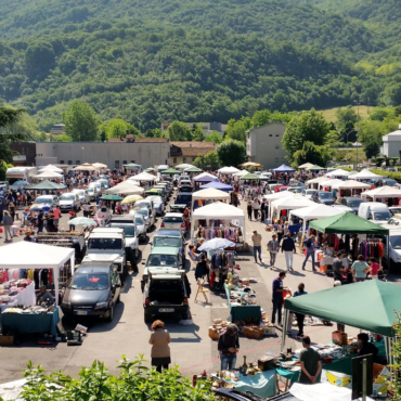 ULTIMO APPUNTAMENTO DELL’ANNO CON IL MERCATINO DELLE PULCI E DELL’ANTIQUARIATO DI VALMADRERA