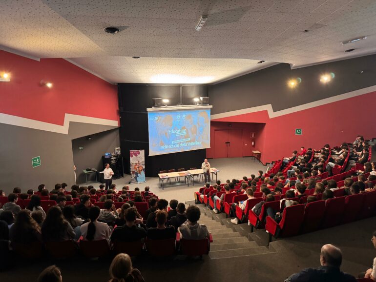 Auditorium Torelli Sondrio incontri con gli studenti 2