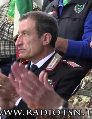Morbegno rende onore agli Alpini