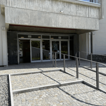 Sondrio: scuola media Torelli riqualificata grazie ai fondi PNRR – +25% di efficienza energetica
