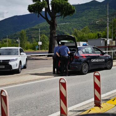 Auto contro la sbarra ai Trippi di Sondrio: disagi nel primo pomeriggio, ora circolazione regolare