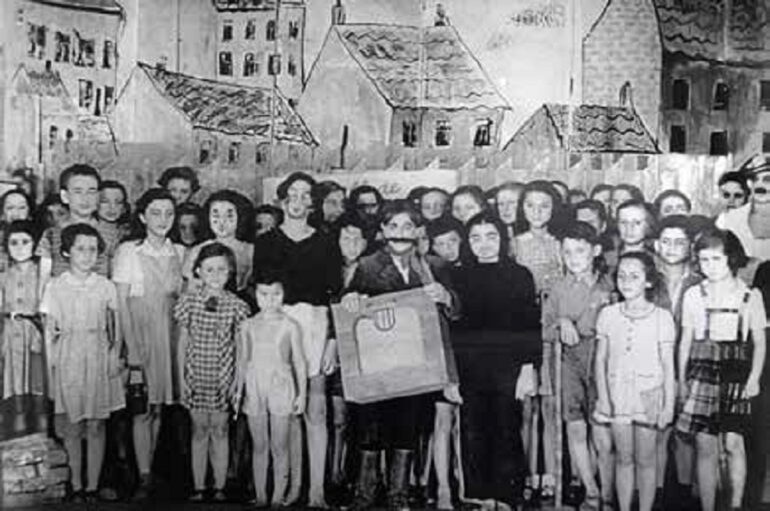 foto piccoli attori di Brundibar del campo di concentramento di Terezin 1943