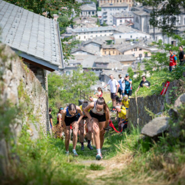 CAMPIONATO ITALIANO DI CORSA IN MONTAGNA A STAFFETTA GIOVANILE: VALSASSINA AL TOP VINCE NELLE ALLIEVE (CORTENOVA) E NEGLI ALLIEVI (PREMANA)