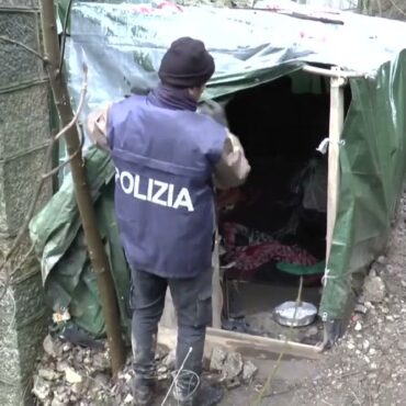 Bonifica nelle aree boschive di Talamona: rimosso accampamento legato allo spaccio di droga
