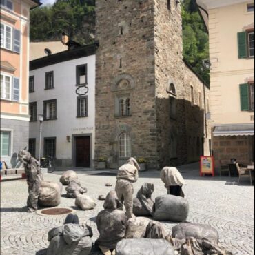 La grande bellezza dell’arte in scena ai giardini Sassi di Sondrio. Il 26 giugno la restituzione al pubblico delle residenze artistiche in Valposchiavo con l’aperitivo local di Coldiretti