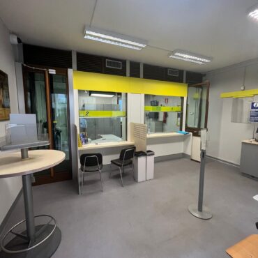 RINNOVATO L’UFFICIO POSTALE DI BERBENNO DI VALTELLINA  DOPO GLI INTERVENTI POLIS