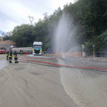 Esercitazione colonna mobile regionale dei Vigili del Fuoco