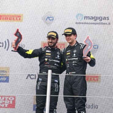 Giuseppe Forenzi conquista il secondo posto a Imola nel Campionato Italiano GT Sprint