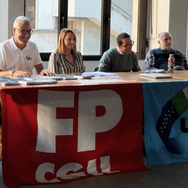 Le ragioni del no al contratto sanità pubblica spiegato alle lavoratrici e ai lavoratori di Asst Valtellina e Alto Lario da parte di Fp Cgil e Uil Fpl di Sondrio