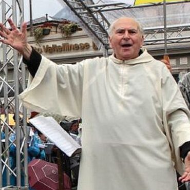 A DIECI ANNI DALLA MORTE DI MONSIGNOR FELICE RAINOLDI:  IL 25 NOVEMBRE, IN SEMINARIO A COMO, ALLE 21.00,  LA VEGLIA DI PREGHIERA “APOCALISSE”  ALLA PRESENZA DEL VESCOVO, CARDINALE OSCAR CANTONI