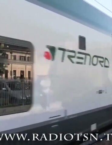 WhatsApp arriva sui treni. La puntualità deve ancora connettersi