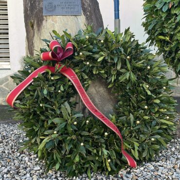 Commemorazione dei defunti a Sondrio: la Polizia di Stato ricorda gli agenti caduti in servizio
