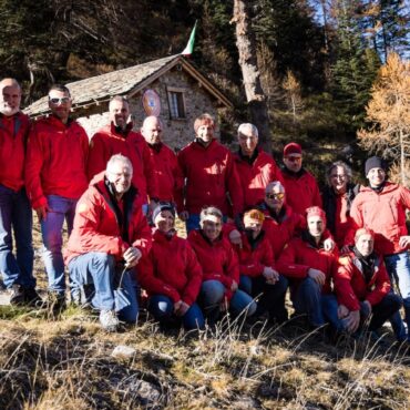 Inaugurata a Pescegallo la nuova baita del Soccorso Alpino: un presidio stabile per la sicurezza in montagna