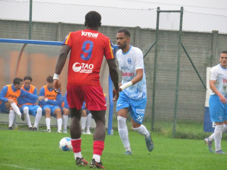 Nuova Sondrio sconfitta 4-2 sul campo della Casatese Merate 3 SONDRIO CALCIO