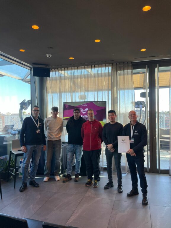 da sx Manuel Pozzoni Erik Canovi Matteo Balgera Cristina Gusmeroli Pietro Gaggi Fabio Grazioli