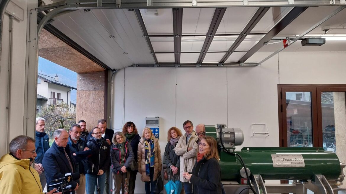 img 20251115 wa00083694857312096567913