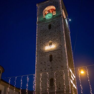 Una Sondrio illuminata e animata si prepara al Natale: tutti gli appuntamenti del Ponte dell’Immacolata