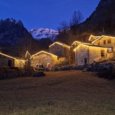 Camminando per presepi e tante iniziative: la Val Masino si accende per un Natale da vivere insieme