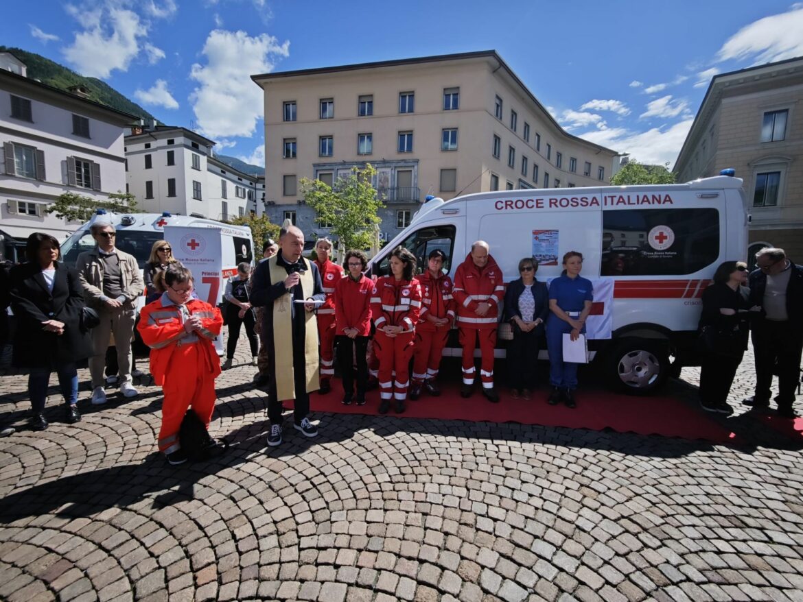 Croce Rossa in piazza a Sondrio: una giornata tra prevenzione, volontariato e manovre salvavita 6 img 20260516 wa00143072674559968107521