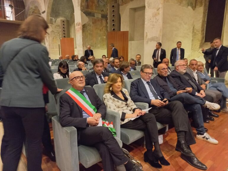 Morbegno ricorda Ezio Vanoni: presenti i ministri Giorgetti e Casellati per il settantesimo anniversario della scomparsa 3 sertori