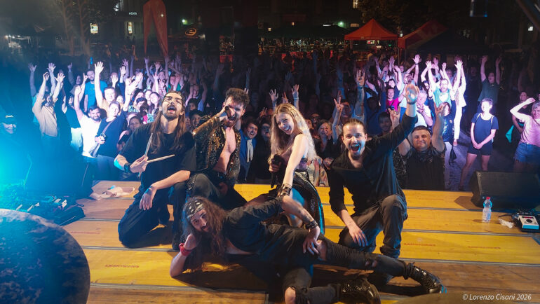 Tirano, Piazza Marinoni in festa per i Divina Show alla DoppiaW Ultra Party 2026 1 20260620 233544
