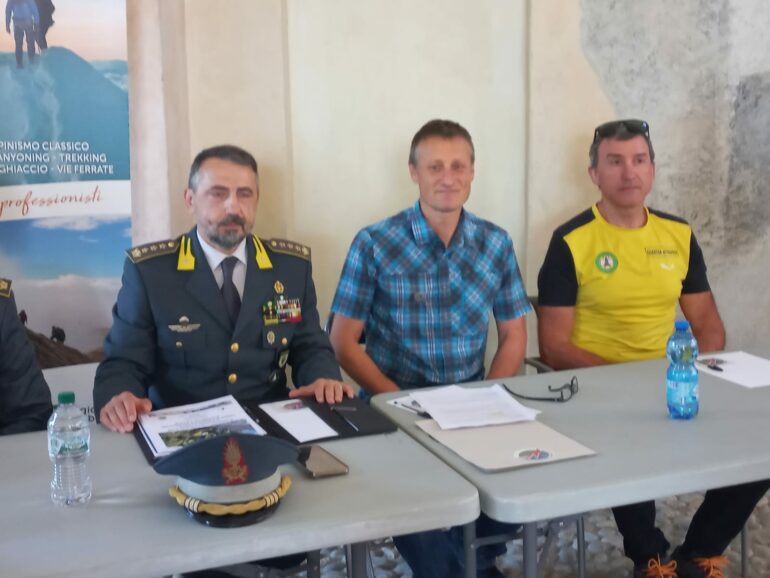 In corso a Sondrio la firma del protocollo tra Guide Alpine e Guardia di Finanza 1 Senza titolo