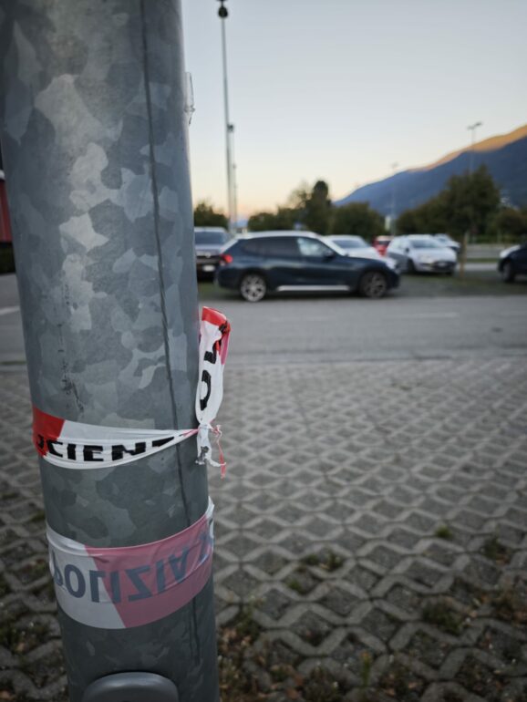 Spari contro un’auto a Castione Andevenno: nessun ferito, in fuga una vettura nera 1 castione
